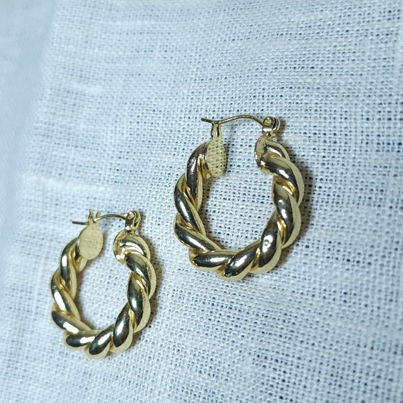 Vintage Gold Twist Twisted Hoop Earrings Modernist Wavy Chunky - Picture 4 of 7